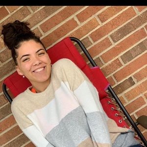 Meet your Posher, Mickie